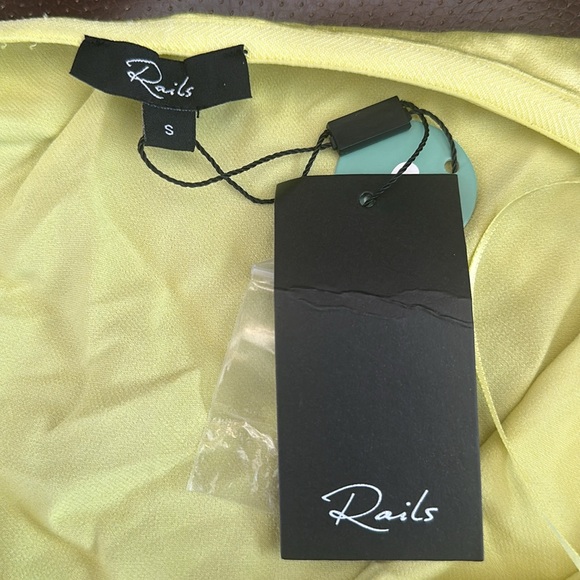 Rails Yellow Top - Picture 4 of 4